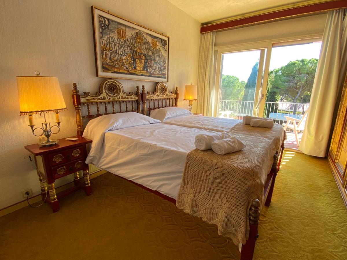 Villa Sitges El Ranch Amaizing Outdoor Areas Beaches At 5 Minutes Walk Sitges At 15 Min Drive Ac Pool Jacuzzi & Garden Xxl Calafell Luaran gambar
